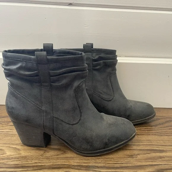 K9 Rocket Dog Dark Grey/Black Ankle Boots - Picture 1 of 2